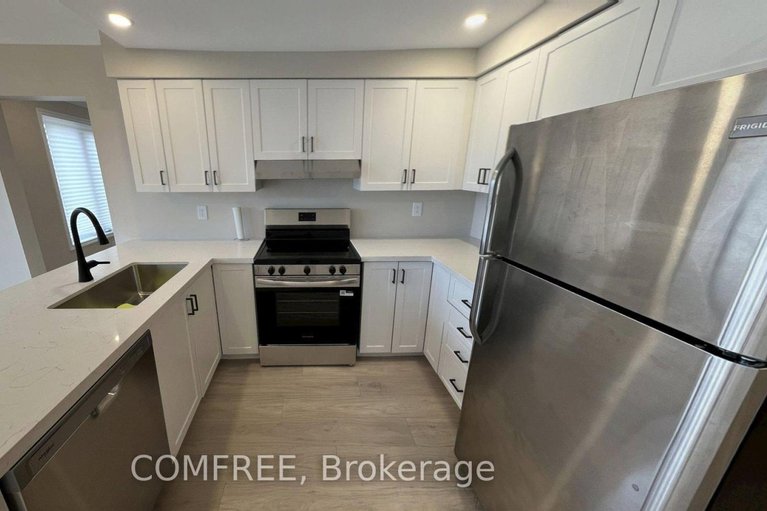 29581815/1320-notting-hill-avenue/ellwood/ottawa/ontario/K1V6T4_9