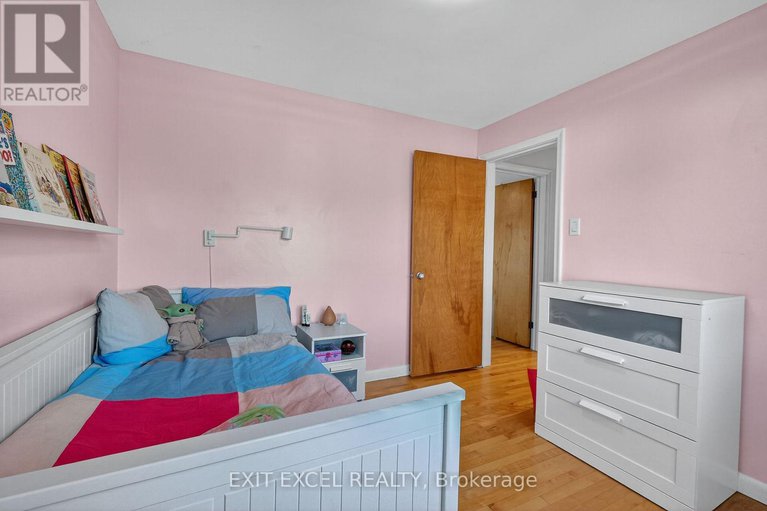 28937758/799-quinlan-road/elmvale-acres/ottawa/ontario/K1G1R8_20