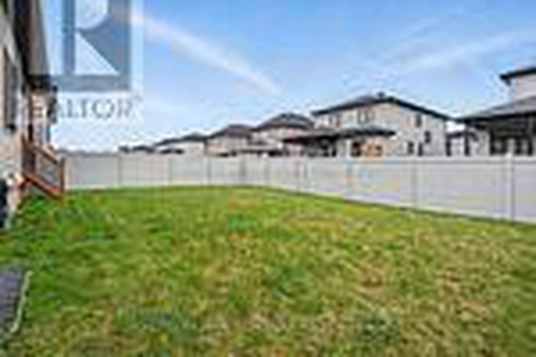 28780594/1243-avignon-street/embrun/russell/ontario/K0A1W0_19