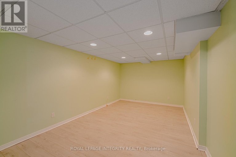 29486771/559-arc-en-ciel-street/fallingbrookgardenway-south/ottawa/ontario/K4A3J1_37