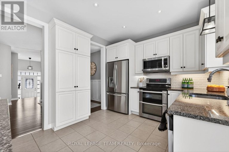 29474228/179-asper-trail-circle/emerald-meadowstrailwest/ottawa/ontario/K2M0K7_11