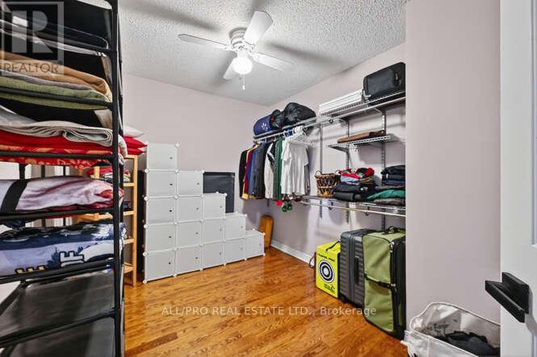 28721991/1144-rideau-bend-crescent/manotick-east-to-manotick-station/ottawa/ontario/K4M1B5_21