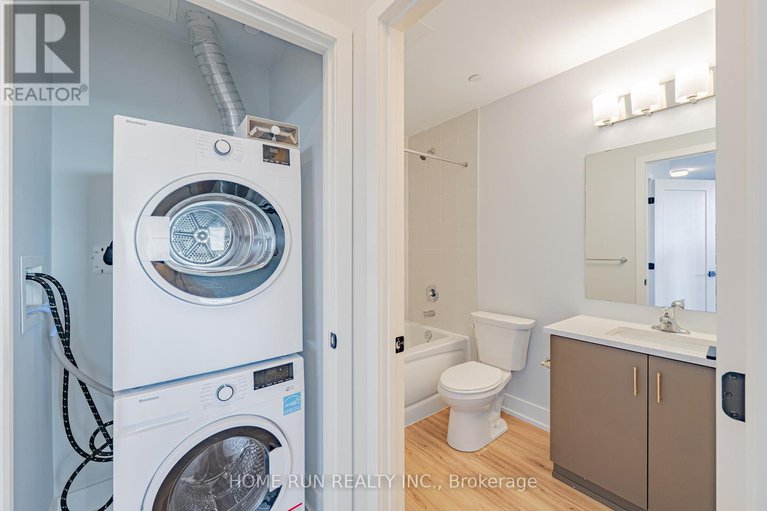28570682/unit-513-1350-hemlock-street/cfb-rockcliffe-and-area/ottawa/ontario/K1K5C2_20