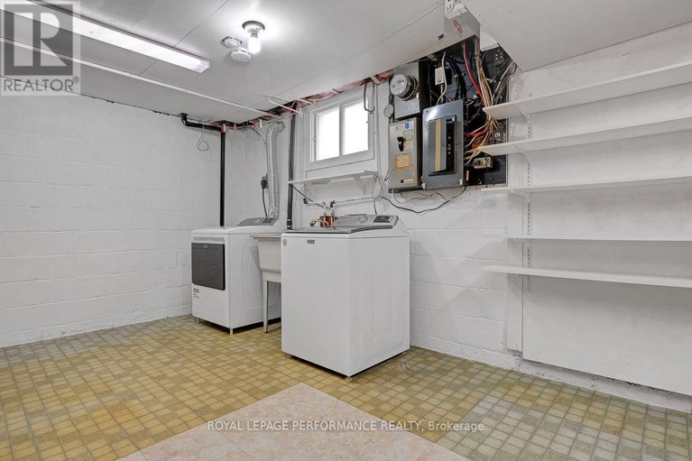 29403056/540-alesther-street/overbrookcastle-heights/ottawa/ontario/K1K1J3_40