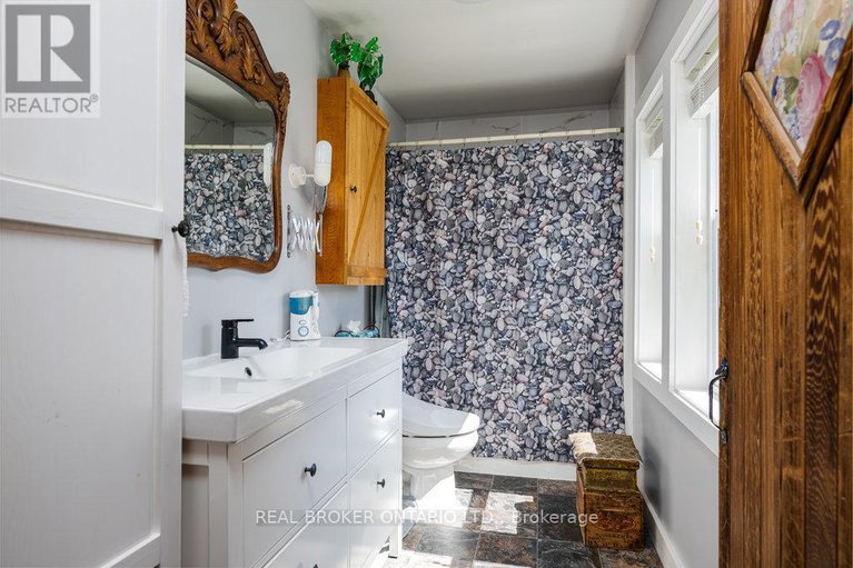28135634/9754-highway-511-highway/lanark-highlands-darling-twp/lanark-highlands/ontario/K0G1K0_16
