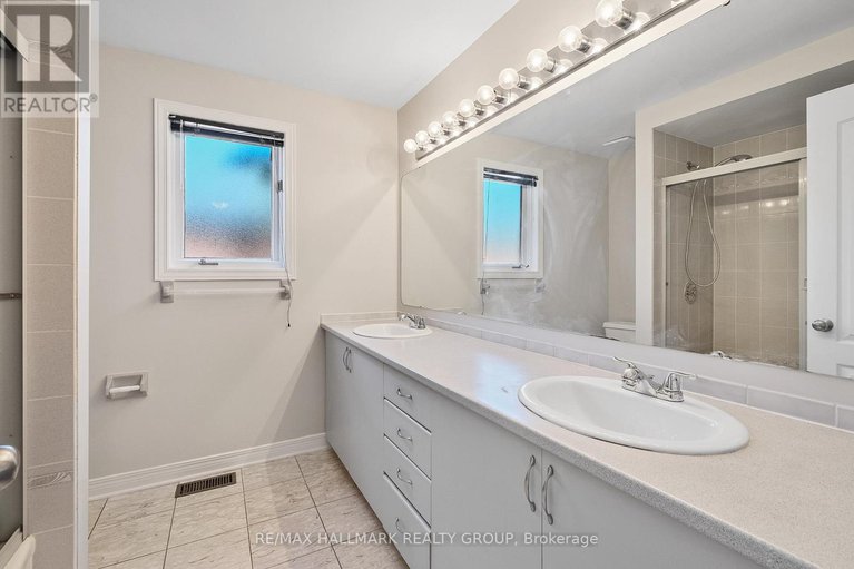 28637615/6203-beausejour-drive/chapel-hill/ottawa/ontario/K1C8E4_37