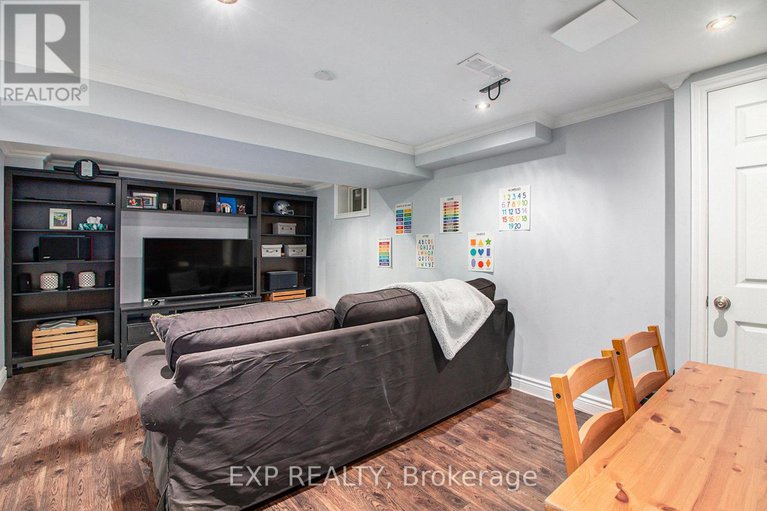 29002089/1105-taffy-lane/convent-glen-north/ottawa/ontario/K1C1Y4_19