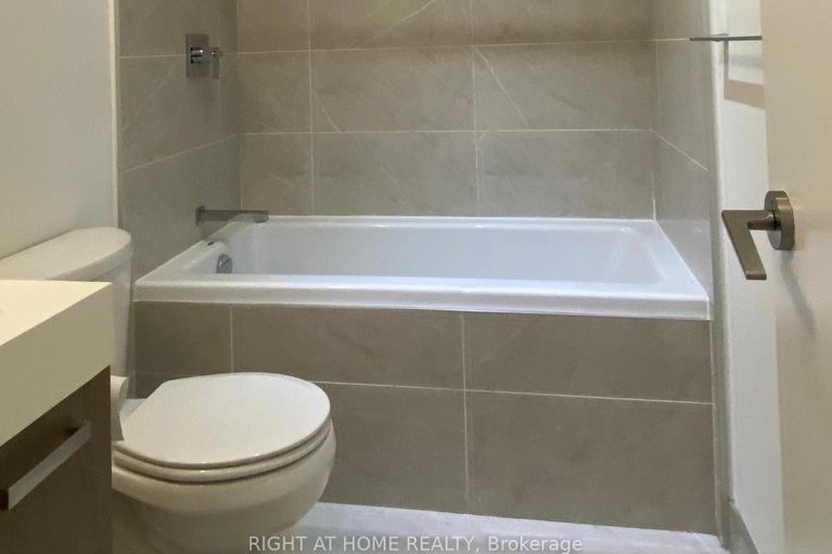 29131589/708-203-catherine-st-street/ottawa-centre/ottawa/ontario/K2P1J5_20