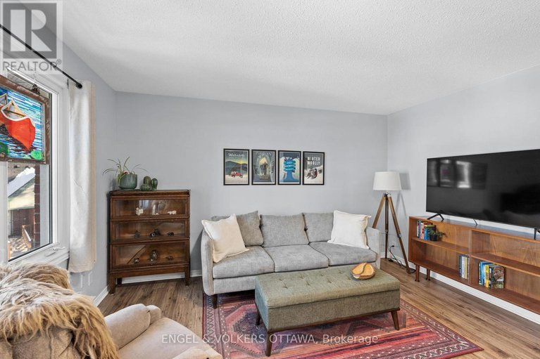 29320803/212-12-terrace-drive/westcliffe-estates/ottawa/ontario/K2H9J3_14