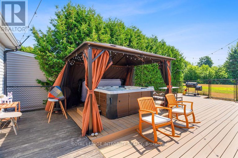 28760904/2234-laval-street/clarencerockland-twp/clarence-rockland/ontario/K0A1E0_39