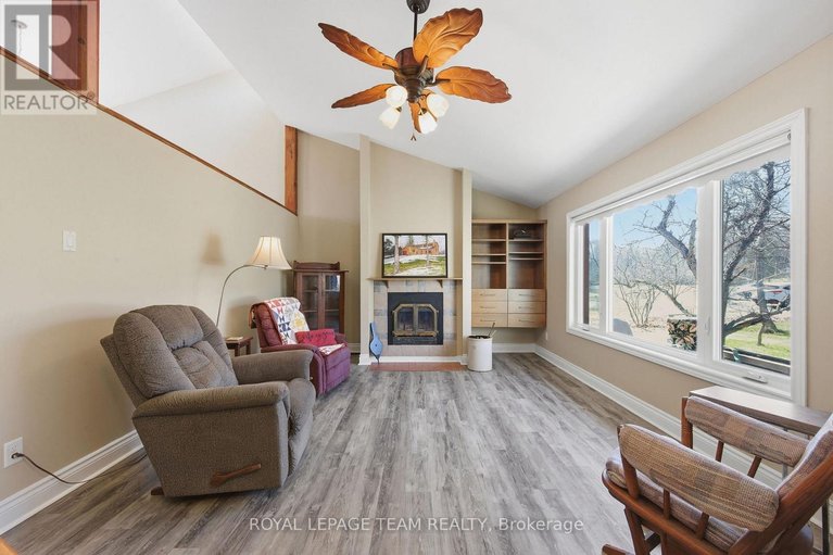 29687996/2870-old-maple-lane/dunrobin-shores/ottawa/ontario/K0A1T0_11