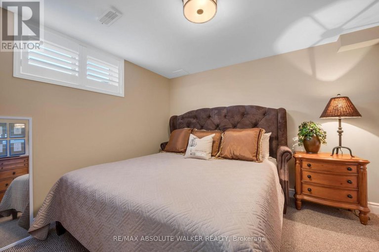 28894846/841-scala-avenue/notting-hillsummerside/ottawa/ontario/K4A4M1_33