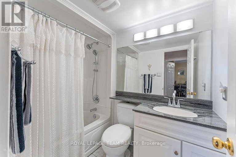 29021235/302-665-bathgate-drive/carson-meadows/ottawa/ontario/K1K3Y4_30
