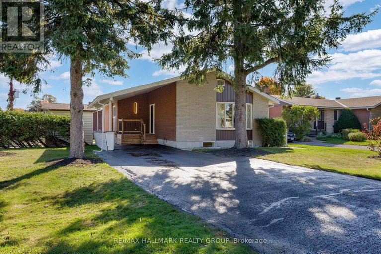 29002319/26-spring-garden-avenue/meadowlandscrestview/ottawa/ontario/K2G3B4_1