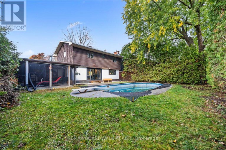 29209596/7-gagnon-court/beaverbrook/ottawa/ontario/K2K1A7_38