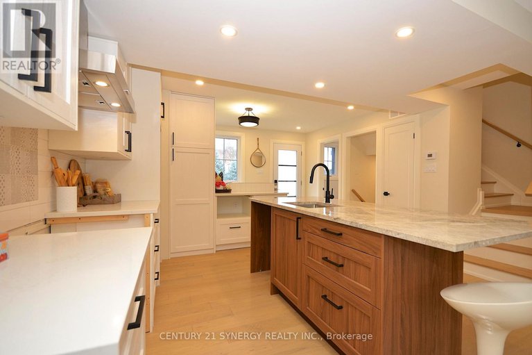 29092514/32-660-hochelaga-street/carson-meadows/ottawa/ontario/K1K2E9_16