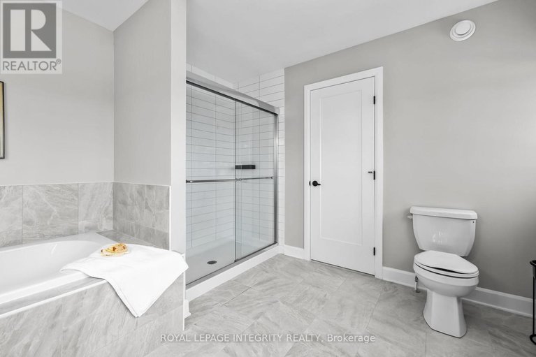 29093946/652-moonflower-crescent/blossom-parkkemp-parkfindlay-creek/ottawa/ontario/K1T0X8_28