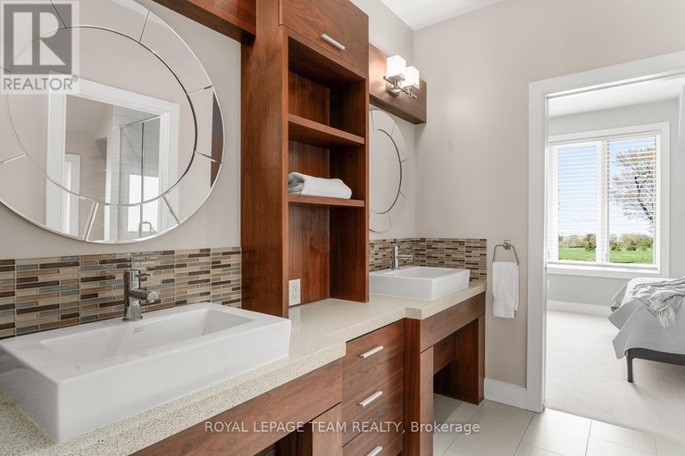 28430486/250-sandridge-road/rockcliffe/ottawa/ontario/K1L5A2_33