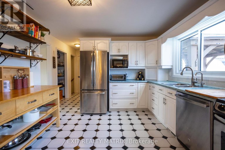 29346168/209-queen-street-w/chesterville/north-dundas/ontario/K0C1H0_13