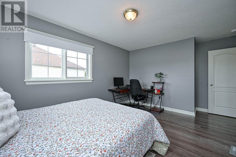 28233202/4191-wolfe-point-way/riverside-southgloucester-glen/ottawa/ontario/K1V1P5_36