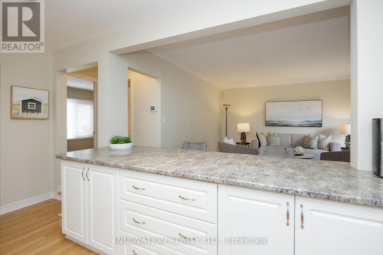 28292920/1013-stormont-street/carleton-heights/ottawa/ontario/K2C0N1_10
