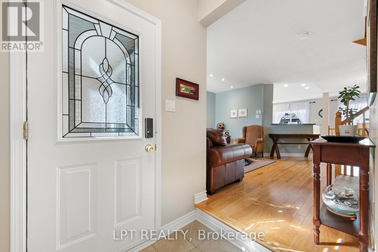 28989666/16-calaveras-avenue/longfields/ottawa/ontario/K2J4Z8_3
