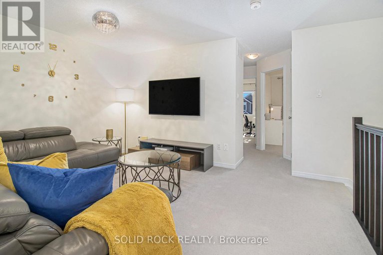 29051074/525-cope-drive/emerald-meadowstrailwest/ottawa/ontario/K2V0N9_19