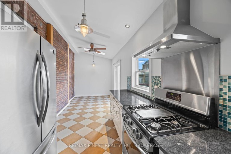 29319562/10-victoria-avenue/brockville/brockville/ontario/K6V2B1_20