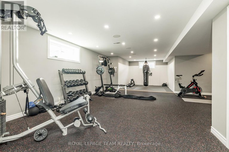 28830744/636-mistwell-lane/riverside-southgloucester-glen/ottawa/ontario/K4M1B2_45