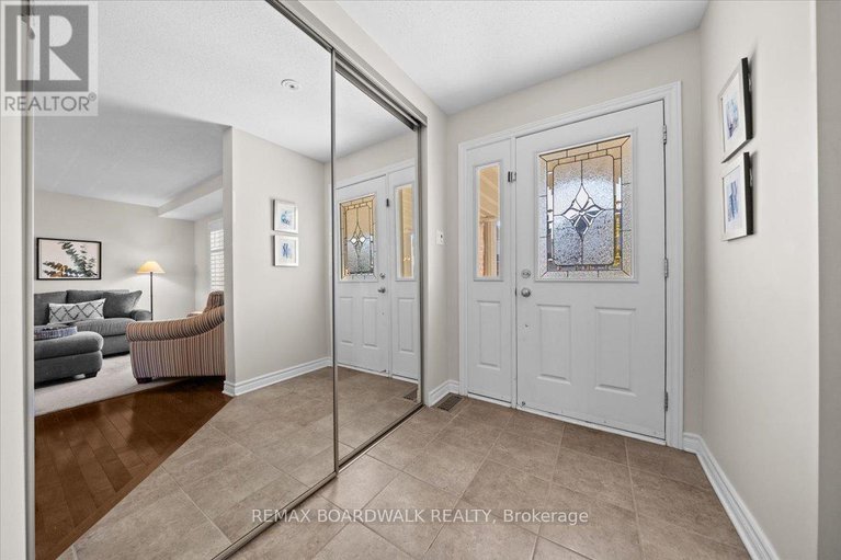 29240598/906-pellerin-place/avalon-east/ottawa/ontario/K4A0S4_4