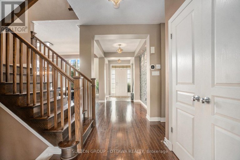 29214487/1969-plainhill-drive/notting-hillsummerside/ottawa/ontario/K4A0G1_5