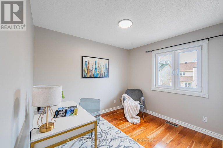 29601667/21-queensbury-drive/longfields/ottawa/ontario/K2J4L7_27