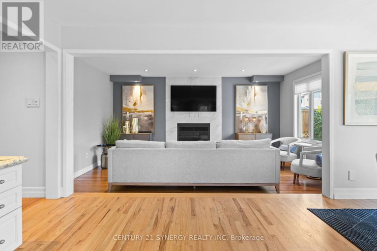 28859388/711-merkley-drive/fallingbrookpineridge/ottawa/ontario/K4A2T7_16