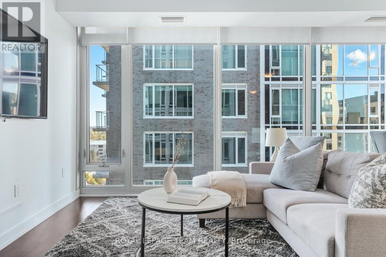 28993007/1111-111-champagne-avenue/west-centre-town/ottawa/ontario/K1S5V3_4