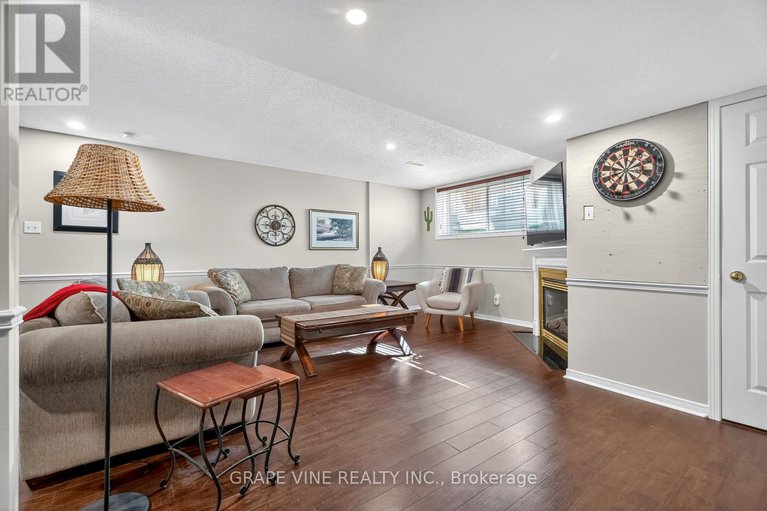 28835816/1545-demeter-street/fallingbrookgardenway-south/ottawa/ontario/K4A4Y9_28