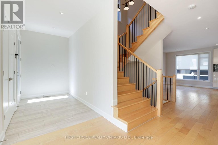 28904417/127-clegg-street/ottawa-east/ottawa/ontario/K1S5P7_31