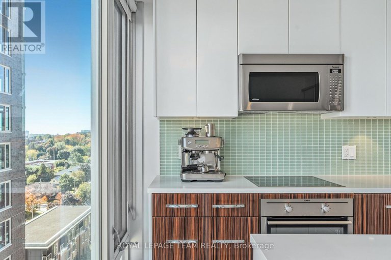 29380888/1111-111-champagne-avenue-s/west-centre-town/ottawa/ontario/K1S5V3_9