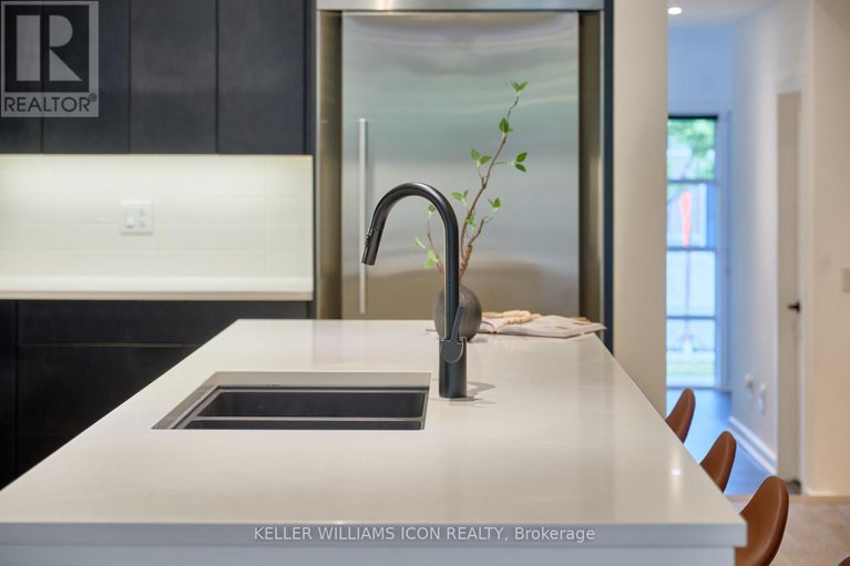 28758014/192-larimar-circle/riverside-southgloucester-glen/ottawa/ontario/K1X0B6_10