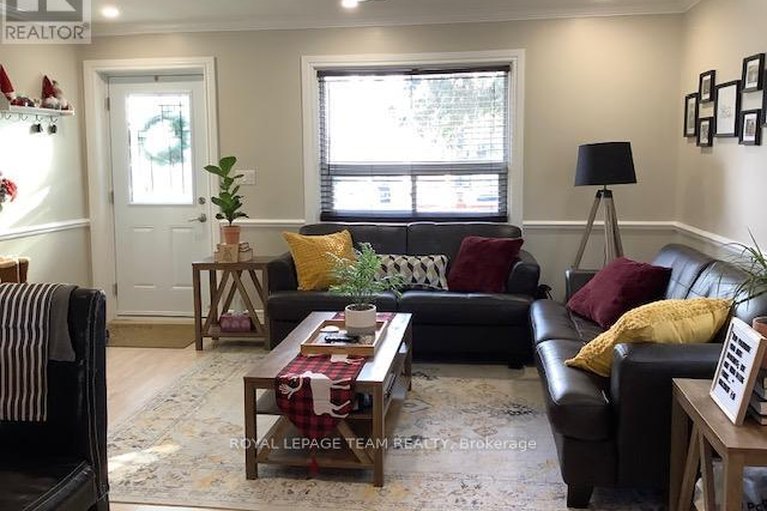 29620051/5425-otto-street/osgoode/ottawa/ontario/K0A2W0_2