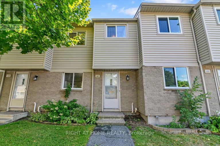 28826395/1441-perez-crescent/carson-grove/ottawa/ontario/K1J8V3_1