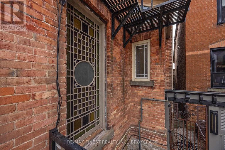 29319562/10-victoria-avenue/brockville/brockville/ontario/K6V2B1_40