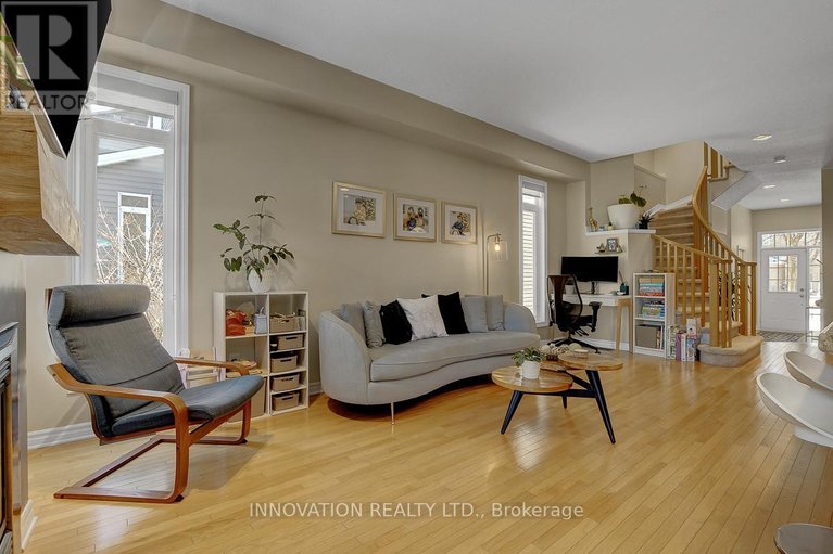 29652349/459-foxhall-way/bridlewood/ottawa/ontario/K2M0G2_9