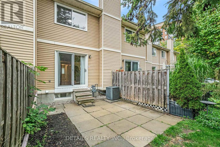 28909918/9-144-valley-stream-unit-d-drive/leslie-park/ottawa/ontario/K2H9C6_19