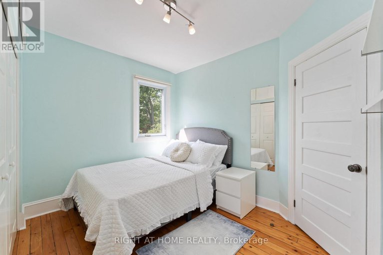 29117734/284-churchill-avenue-n/westboro-west/ottawa/ontario/K1Z5B6_15