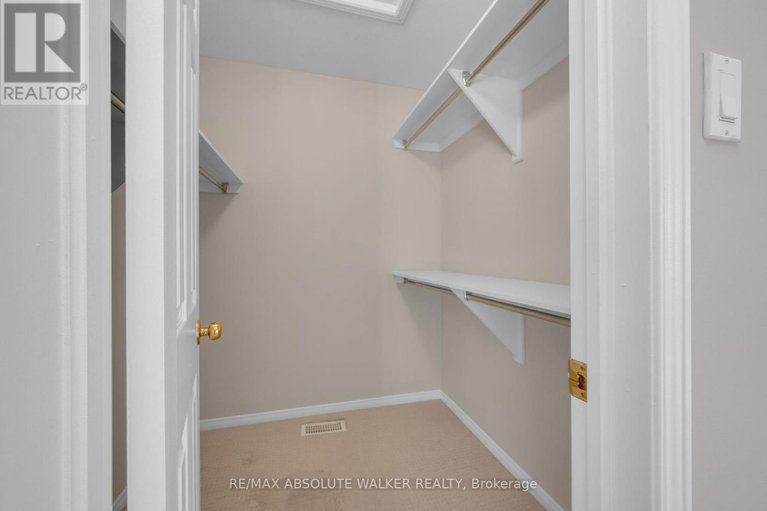 28707835/124-forestcrest-street/chapel-hill/ottawa/ontario/K1C7R3_24