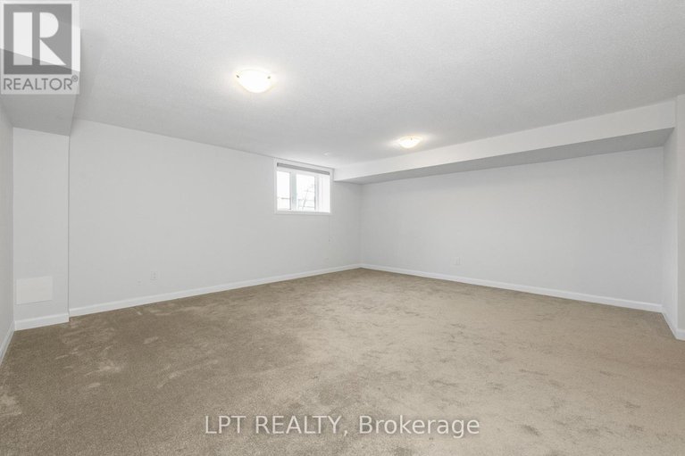 28716756/105-teelin-circle/half-moon-bay/ottawa/ontario/K2J6V1_23