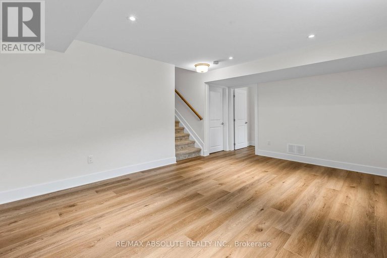 29116577/150-johanna-street/almonte/mississippi-mills/ontario/K0A1A0_24