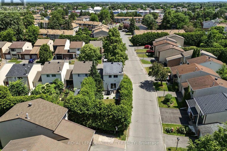 28545916/1760-lafrance-drive/queenswood-heights-south/ottawa/ontario/K1E2H2_29