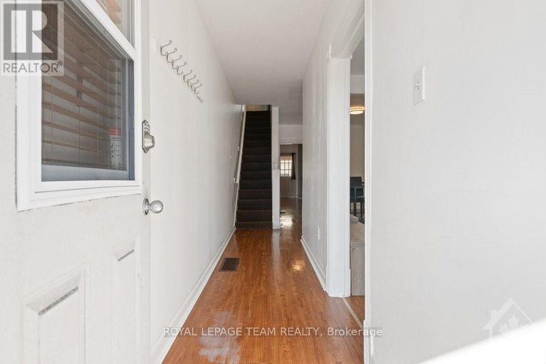 27571550/495-st-patrick-street/lowertown/ottawa/ontario/K1N5G9_5