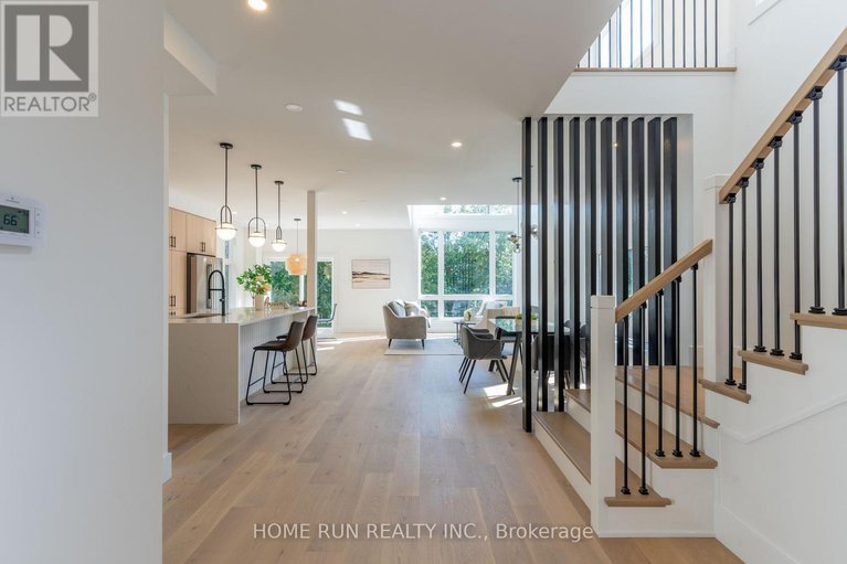 28791610/2243-page-road/chapel-hill/ottawa/ontario/K1C7K5_5